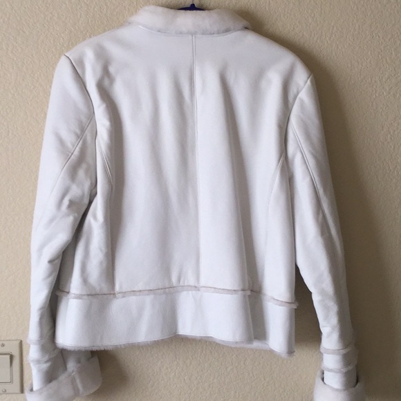 Coat - Picture 2 of 2